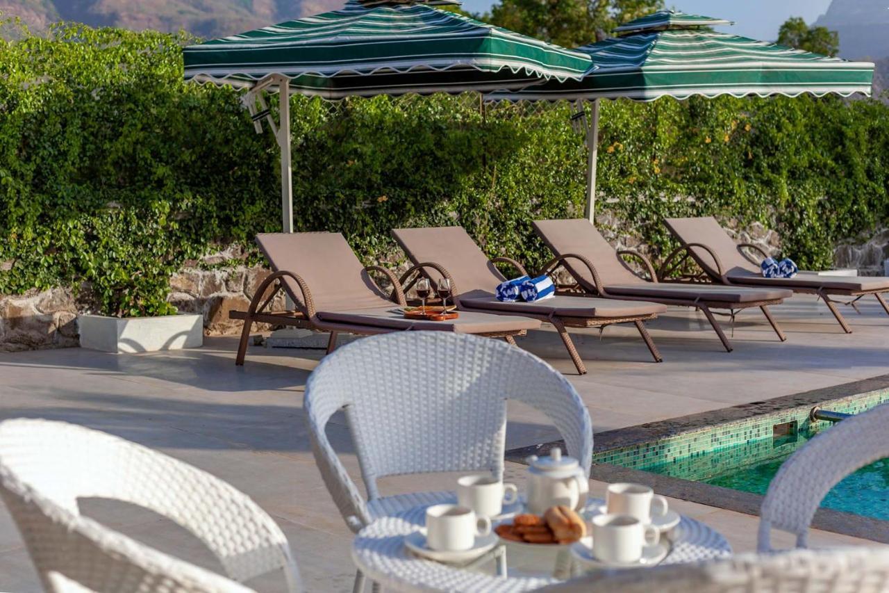Natures Odyssey By Stayvista - Amidst Lush Greenery With Outdoor Pool And Indoor Activities Chinchavli Eksteriør bilde