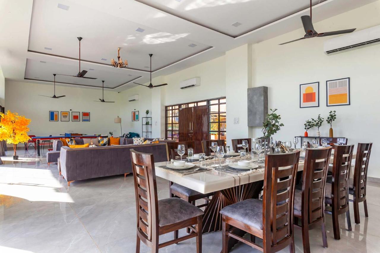 Natures Odyssey By Stayvista - Amidst Lush Greenery With Outdoor Pool And Indoor Activities Chinchavli Eksteriør bilde