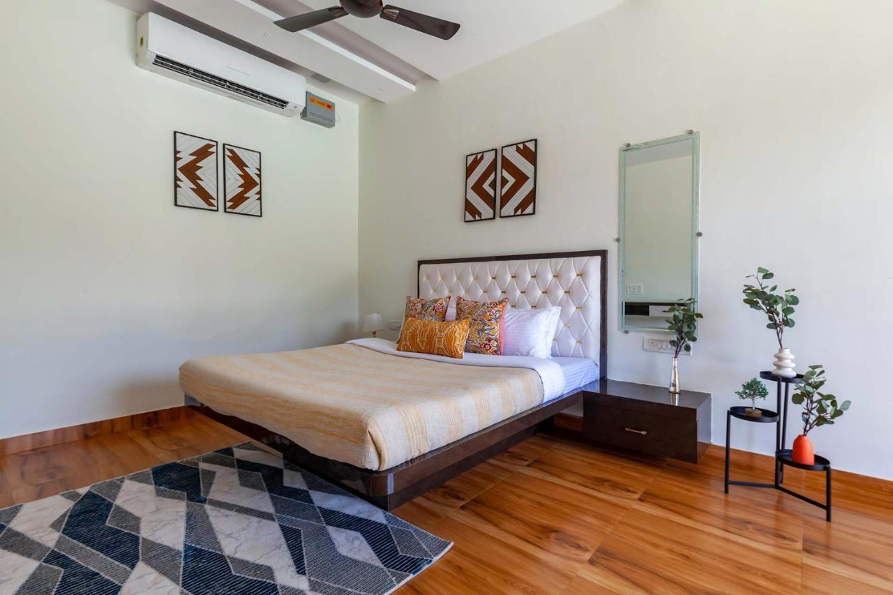 Natures Odyssey By Stayvista - Amidst Lush Greenery With Outdoor Pool And Indoor Activities Chinchavli Eksteriør bilde