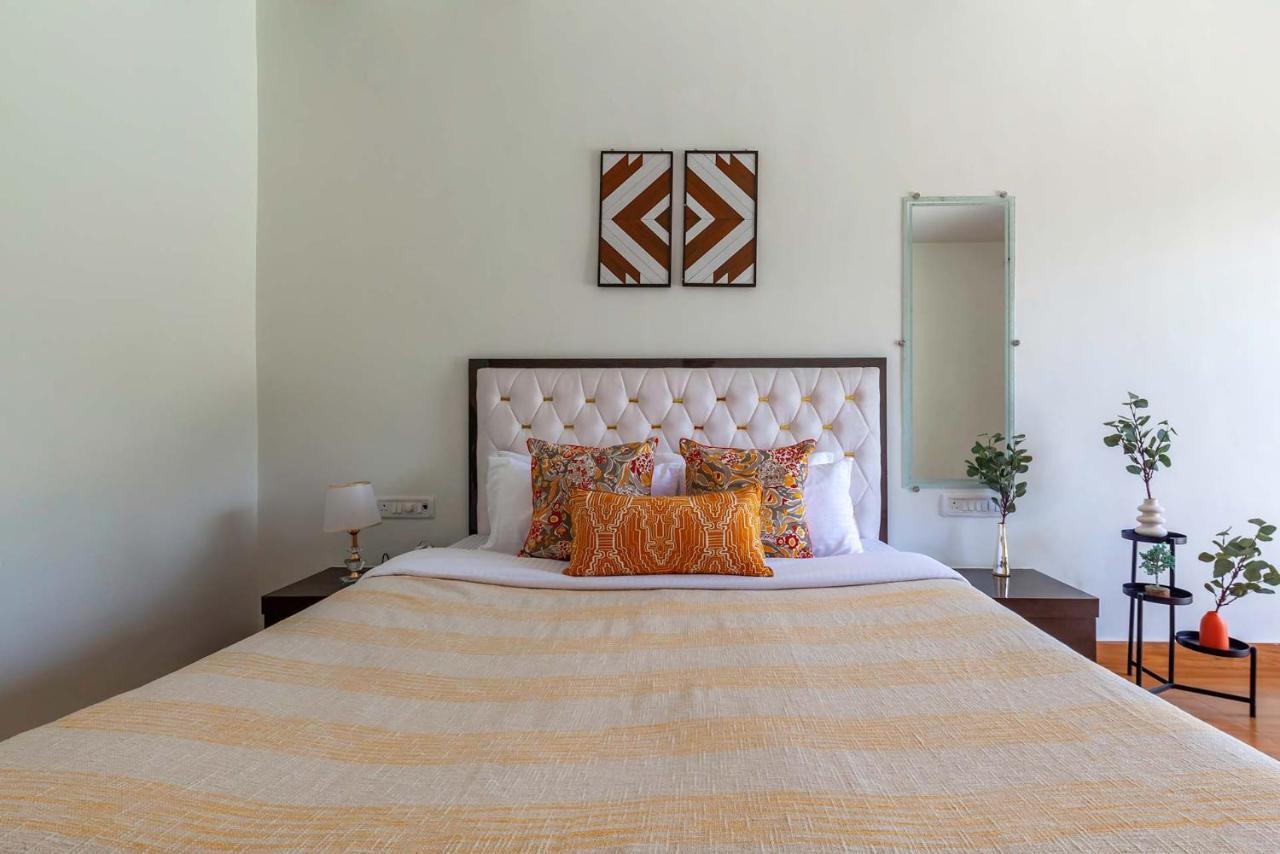 Natures Odyssey By Stayvista - Amidst Lush Greenery With Outdoor Pool And Indoor Activities Chinchavli Eksteriør bilde
